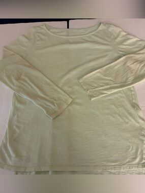 Eileen Fisher Scoop Neck Tee Pale Green M Lightweight Classic Preppy Capsule